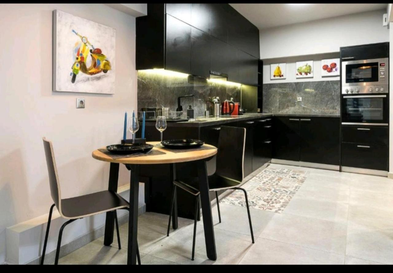 Romantic Jacuzzi Apartment Athene Buitenkant foto